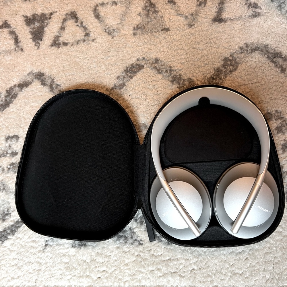 New Bose Noise Cancelling 700 Headphones